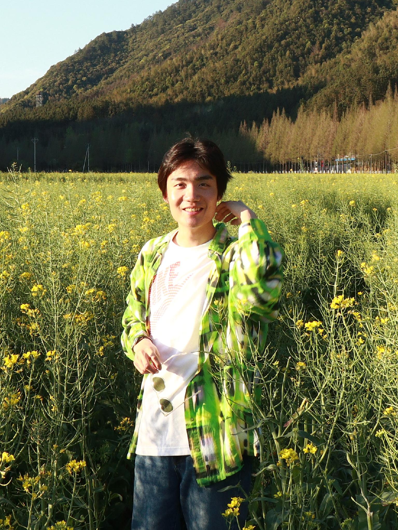 Zhimin Hu